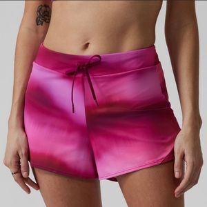 NWT Athleta Wavebreak Swim Shorts Hot Pink Tie Dye Color Size XS TP